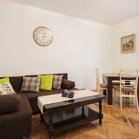 Cozy One-bedroom Zadar